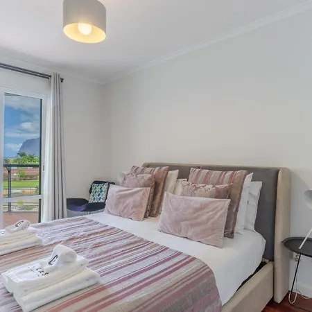 Lejlighed Forum Funchal (Madeira)